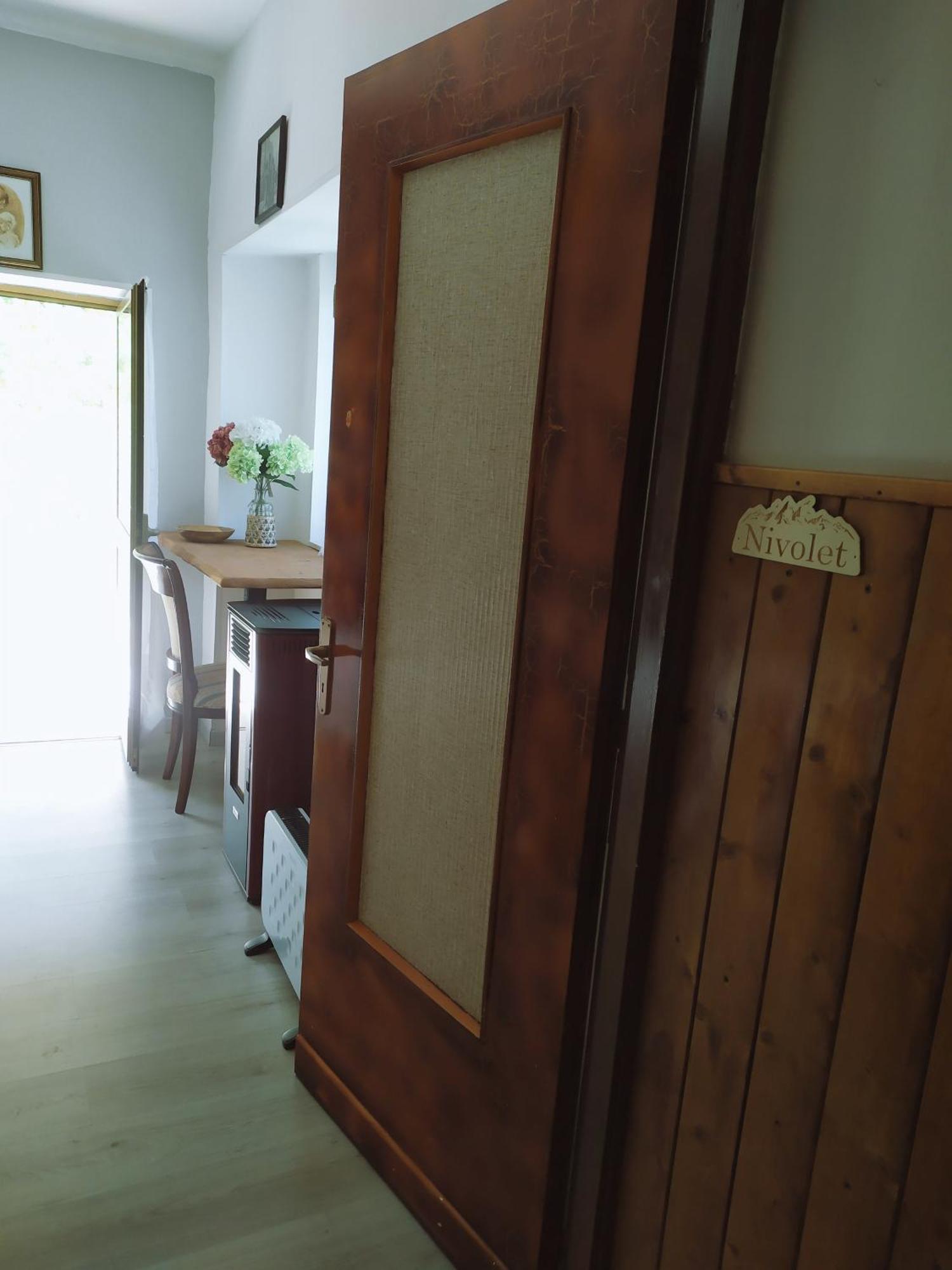 Sparone La Ghita Bed & Breakfast エクステリア 写真