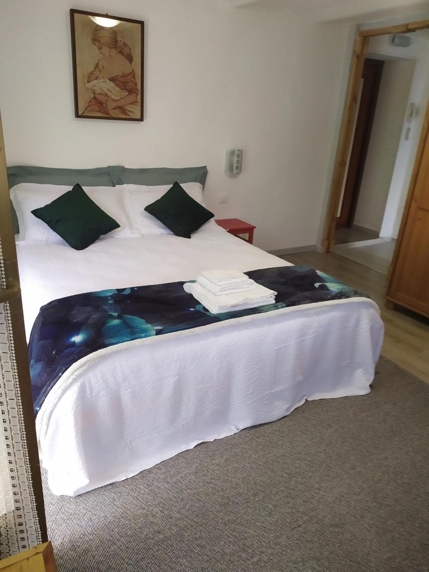 Sparone La Ghita Bed & Breakfast エクステリア 写真
